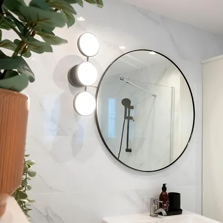 Chic 1bed Retreat In Bairro Alto * Lisbon