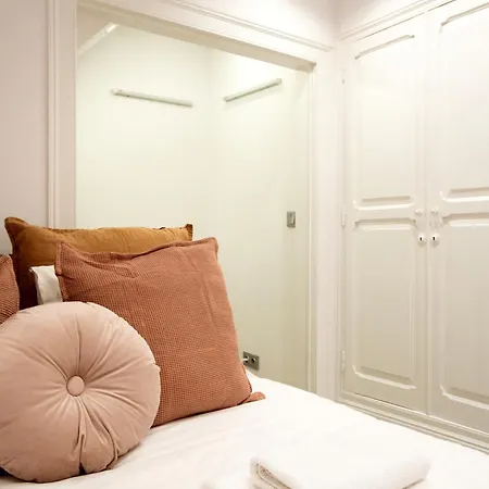 Chic 1bed Retreat In Bairro Alto * リスボン